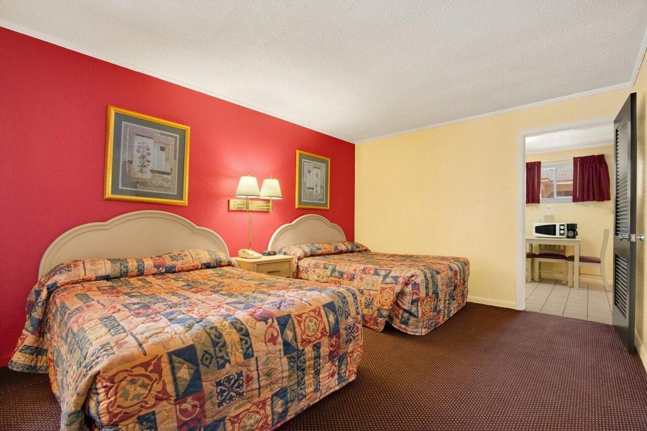 Royal Palace Inn And Suites Myrtle Beach Ocean Blvd 外观 照片
