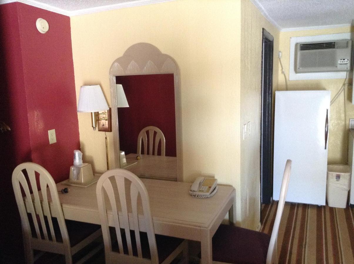 Royal Palace Inn And Suites Myrtle Beach Ocean Blvd 外观 照片
